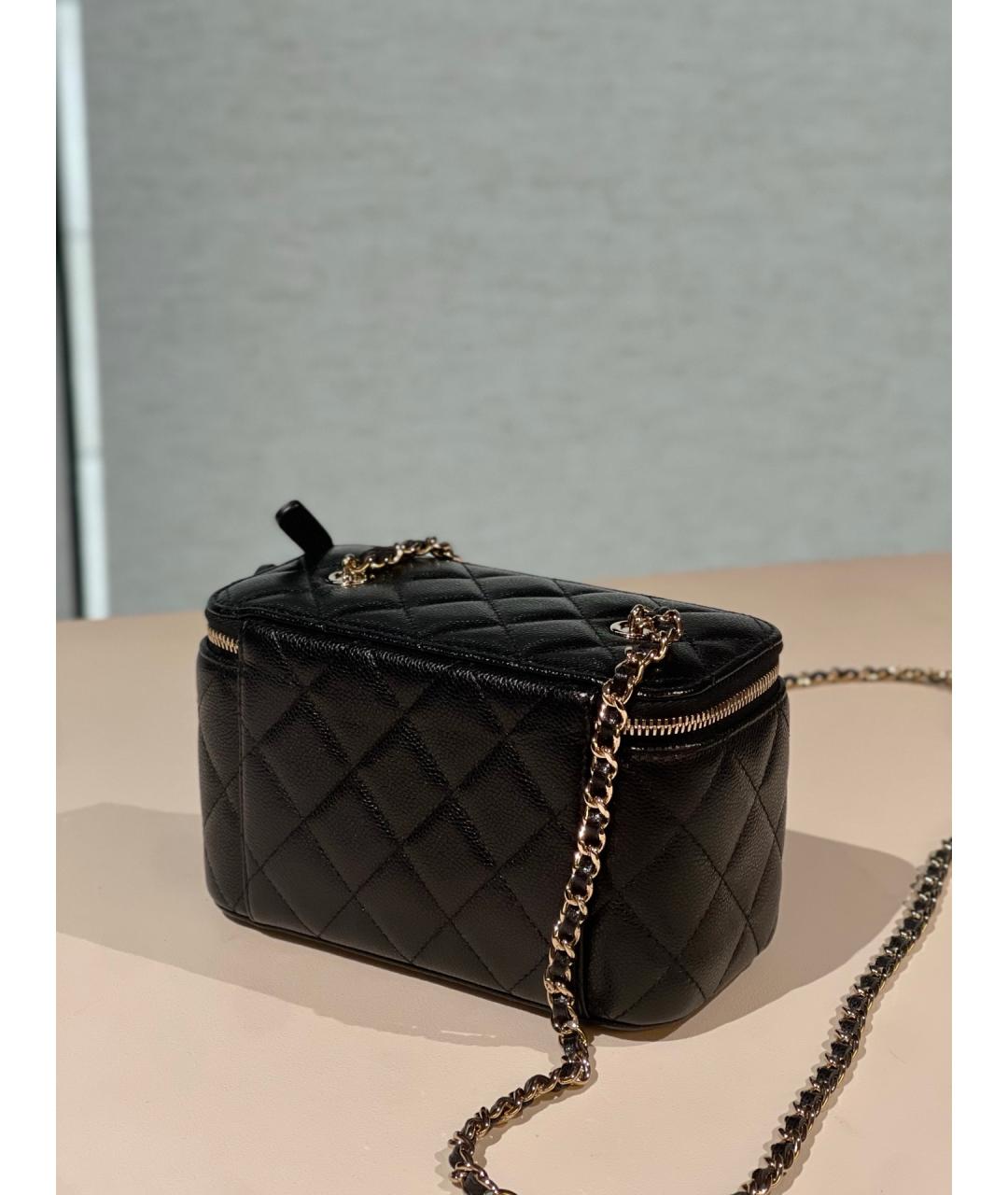 CHANEL Черная кожаная сумка через плечо, фото 4