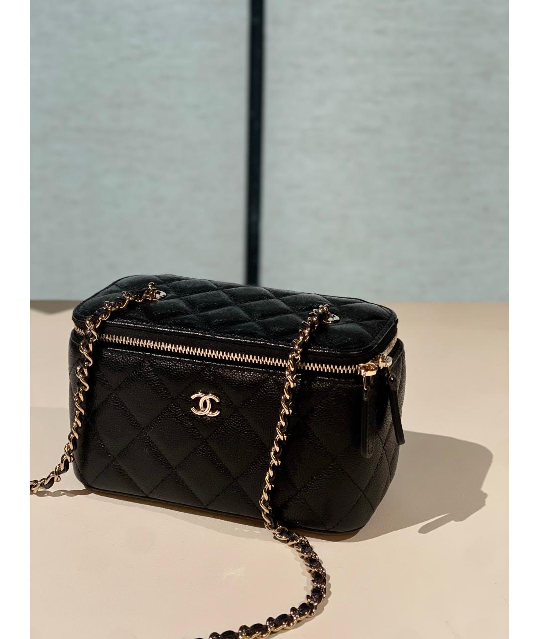 CHANEL Черная кожаная сумка через плечо, фото 3