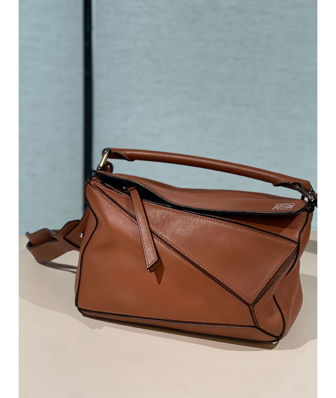 LOEWE Коричневая кожаная сумка с короткими ручками, фото 7
