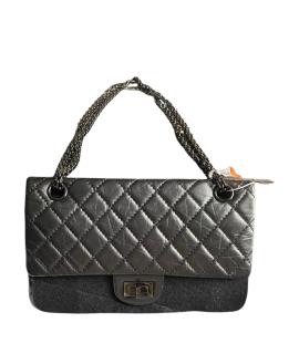 CHANEL Сумка через плечо
