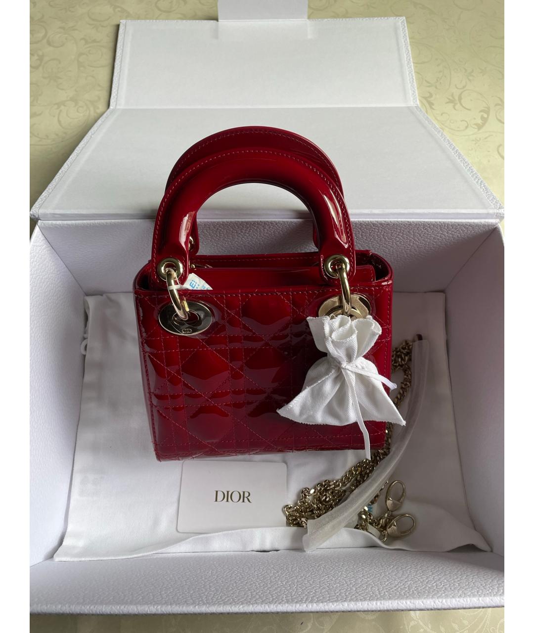 CHRISTIAN DIOR Красная сумка с короткими ручками из лакированной кожи, фото 7