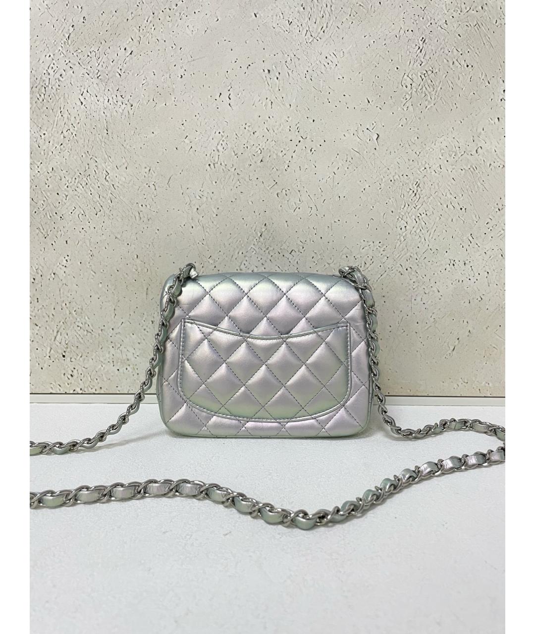 CHANEL Серебряная кожаная сумка через плечо, фото 2