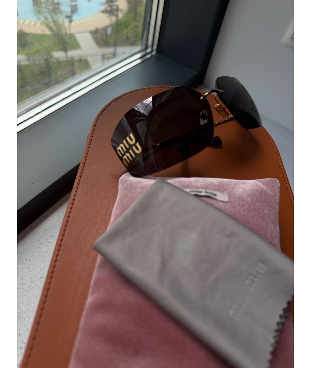 MIU MIU Черные металлические солнцезащитные очки, фото 2