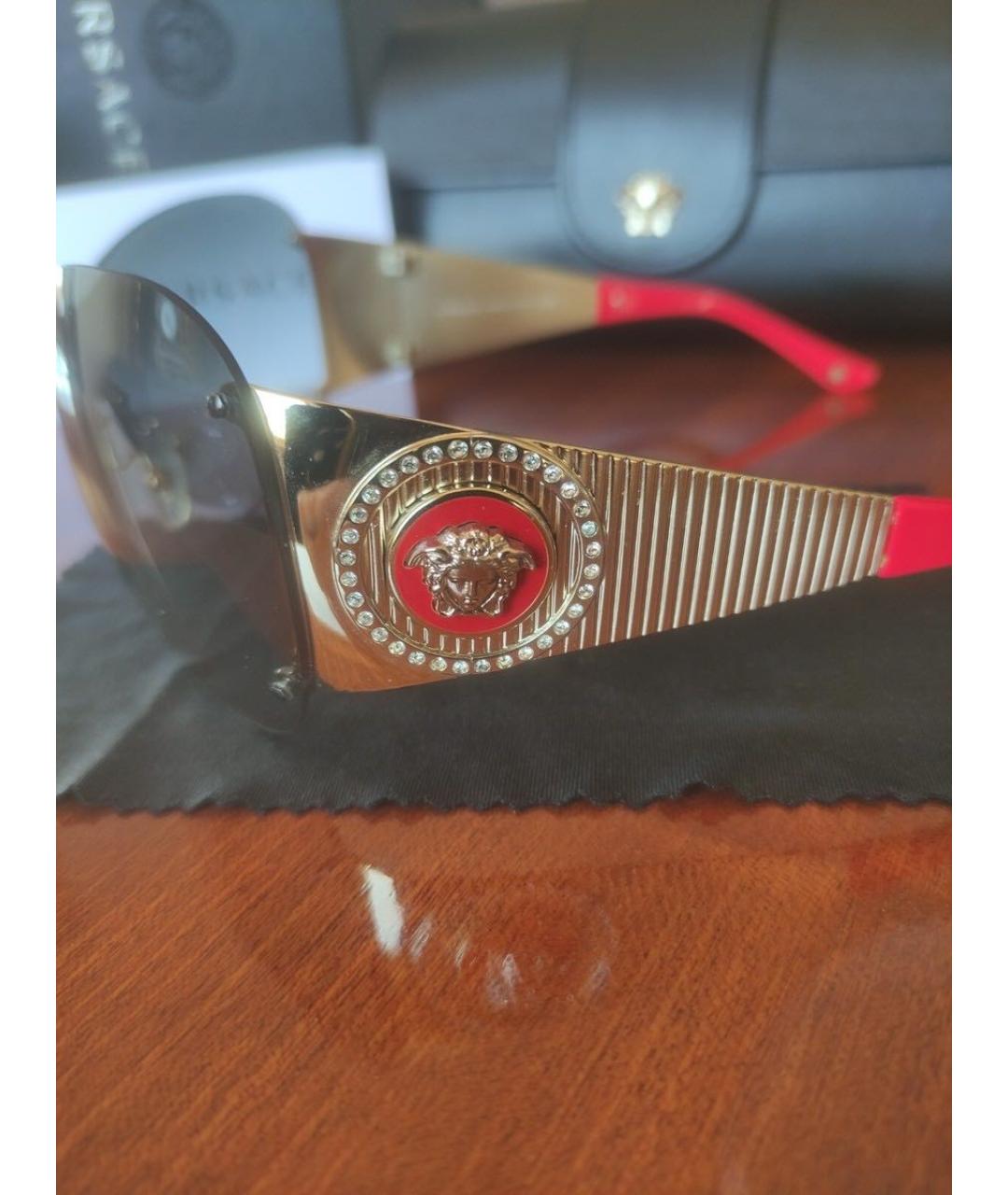 VERSACE Золотые металлические солнцезащитные очки, фото 2