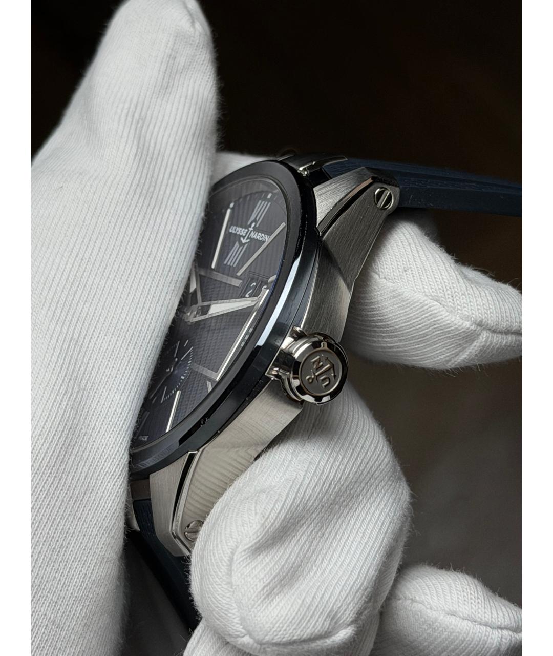 Ulysse Nardin Темно-синие часы, фото 4
