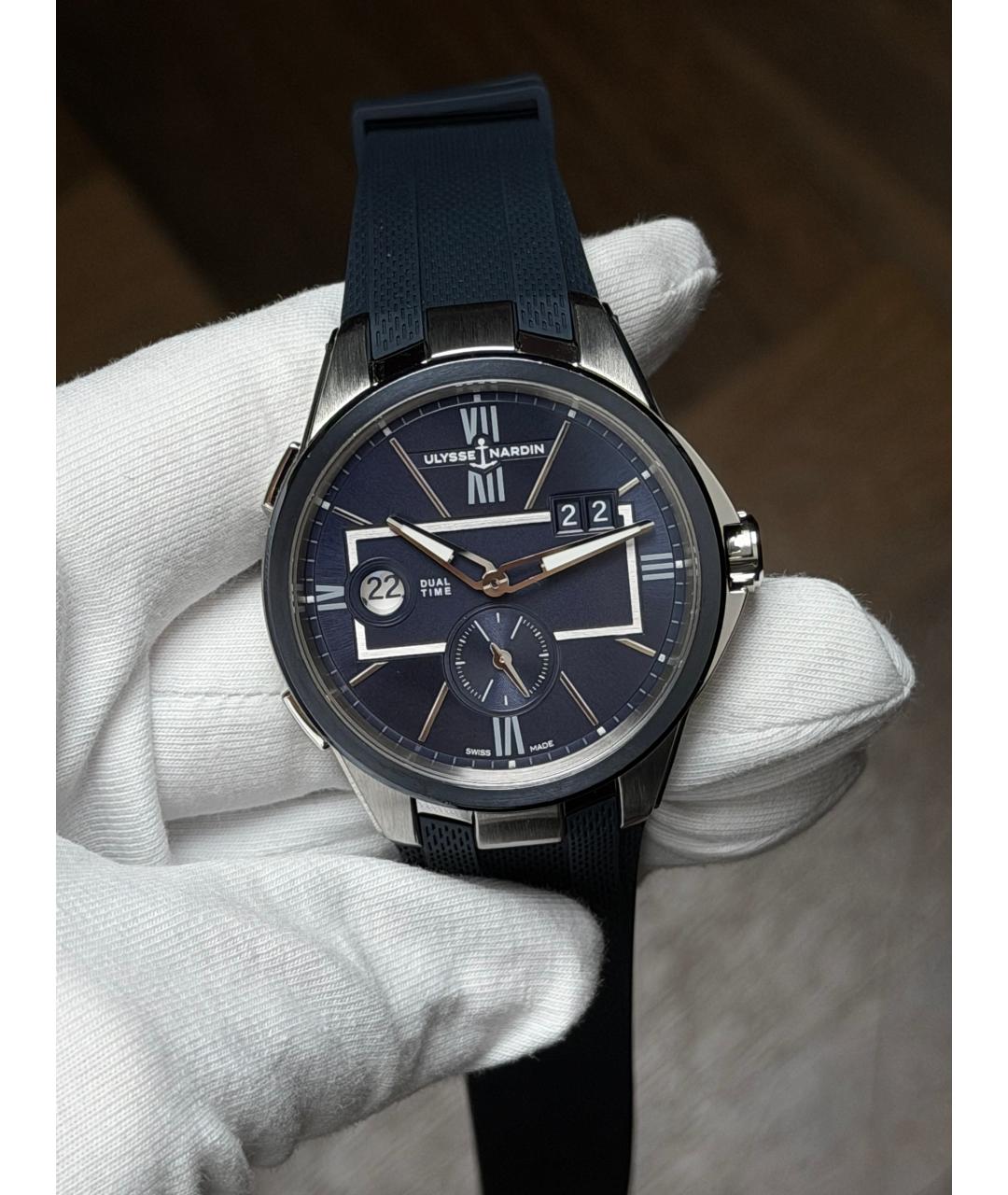 Ulysse Nardin Темно-синие часы, фото 2