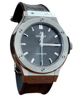 HUBLOT Часы
