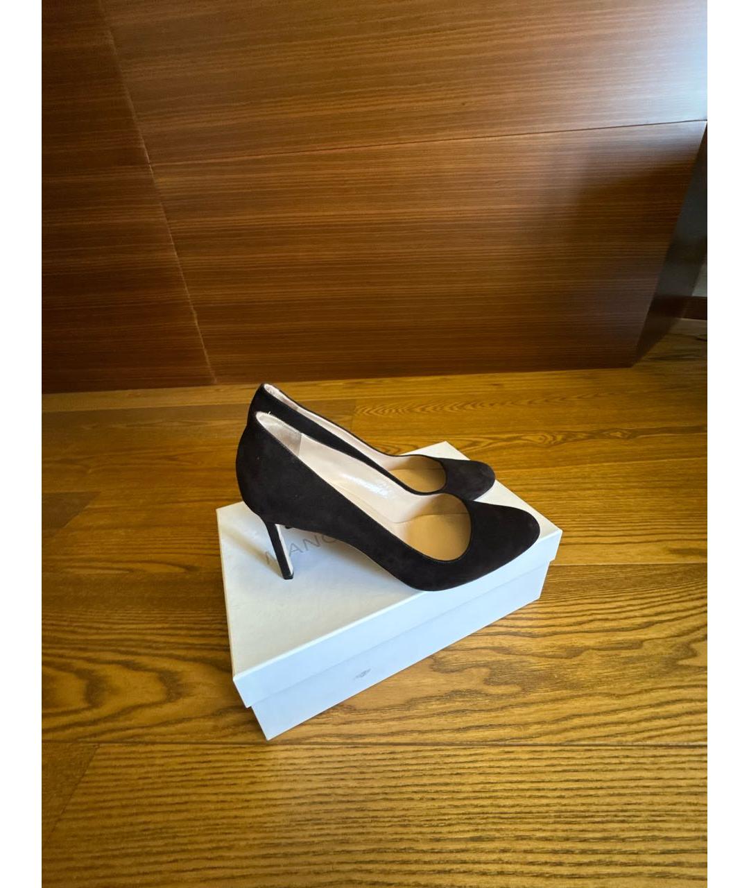 MANOLO BLAHNIK Коричневые замшевые туфли, фото 6