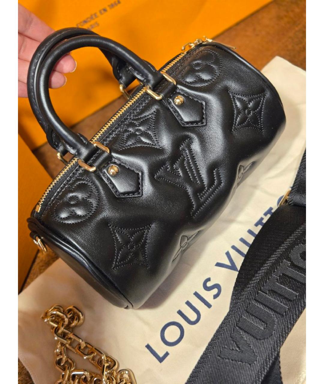 LOUIS VUITTON Черная кожаная сумка через плечо, фото 2