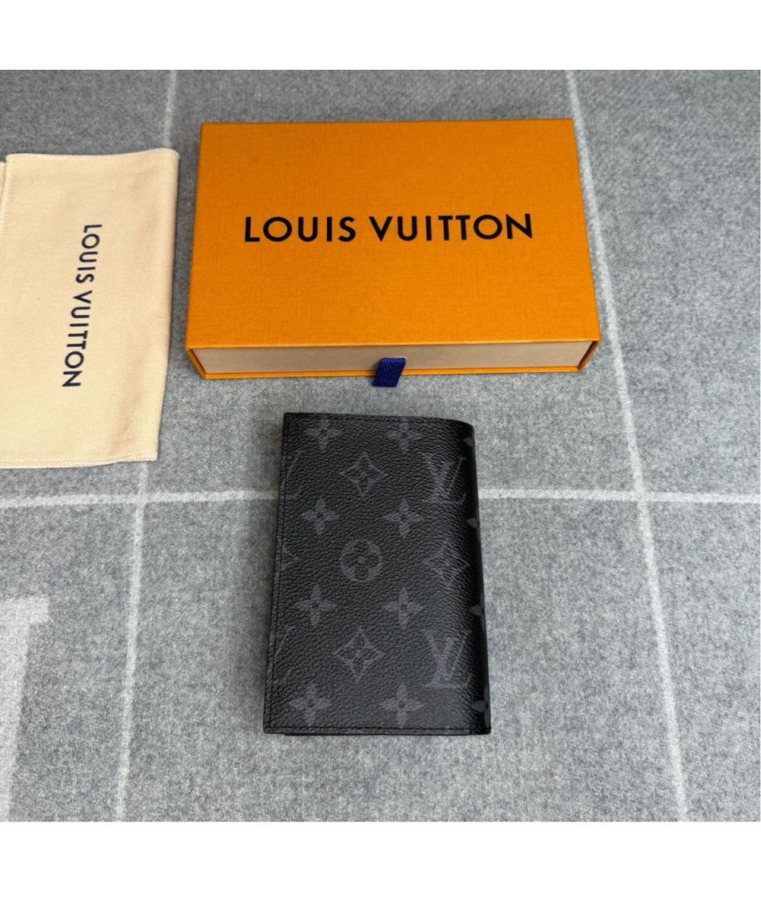 LOUIS VUITTON Черный кардхолдер, фото 3
