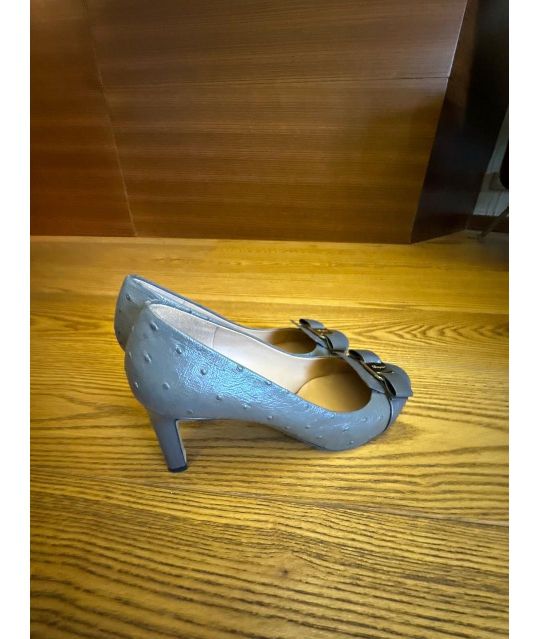 FERRAGAMO Серые туфли из экзотической кожи, фото 5