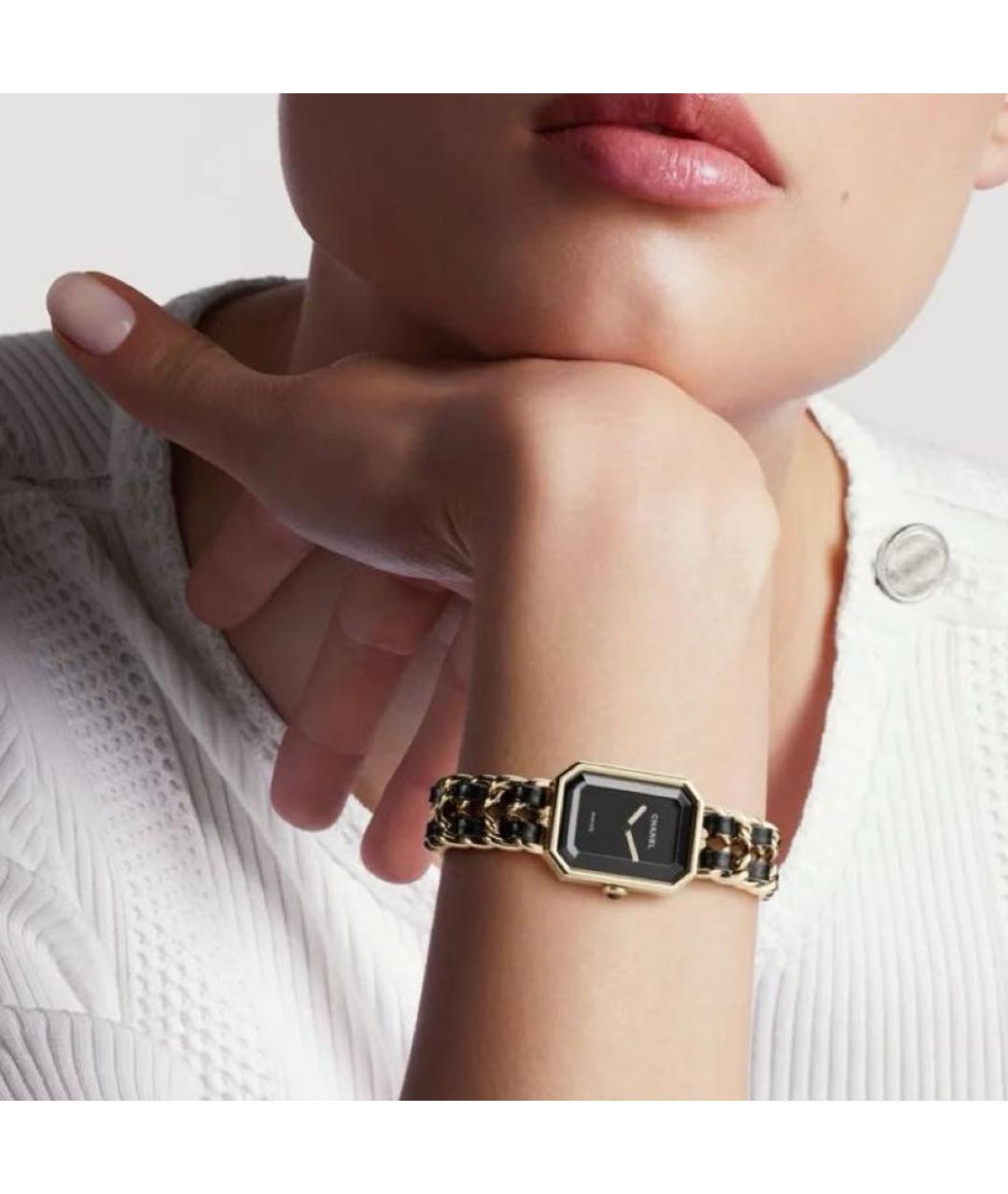 CHANEL Золотые кожаные часы, фото 3