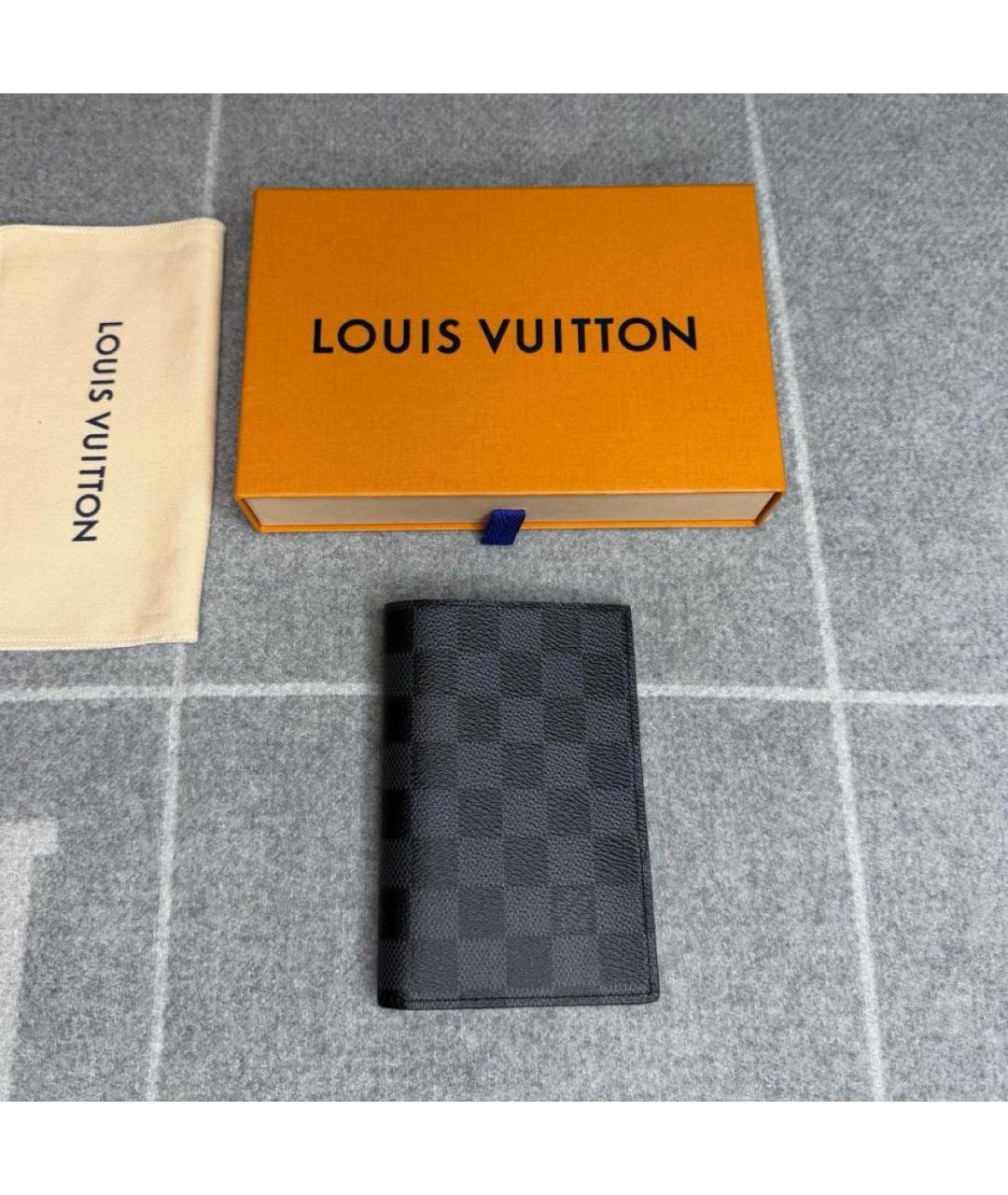LOUIS VUITTON Черный кардхолдер, фото 2