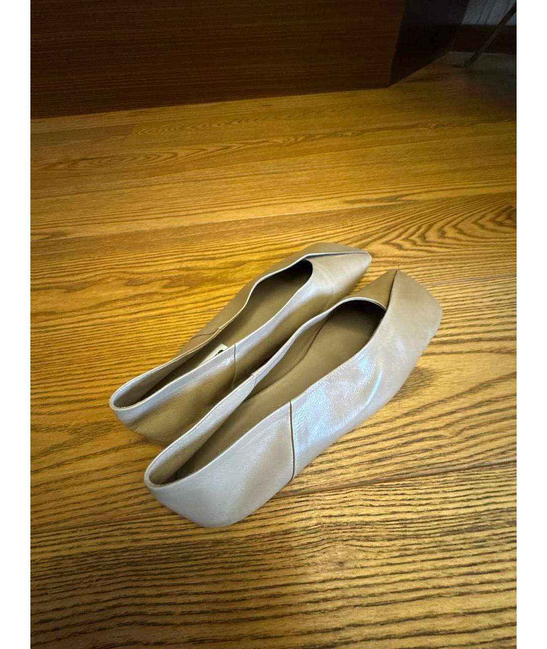 JIL SANDER Бежевые кожаные лоферы, фото 5