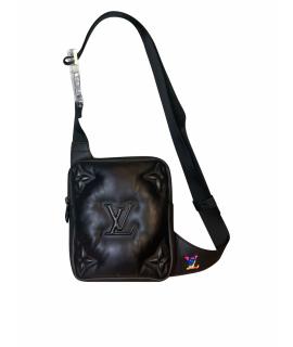 LOUIS VUITTON Сумка через плечо