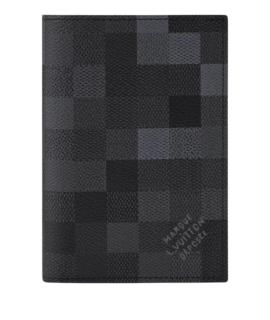 LOUIS VUITTON Обложка/футляр