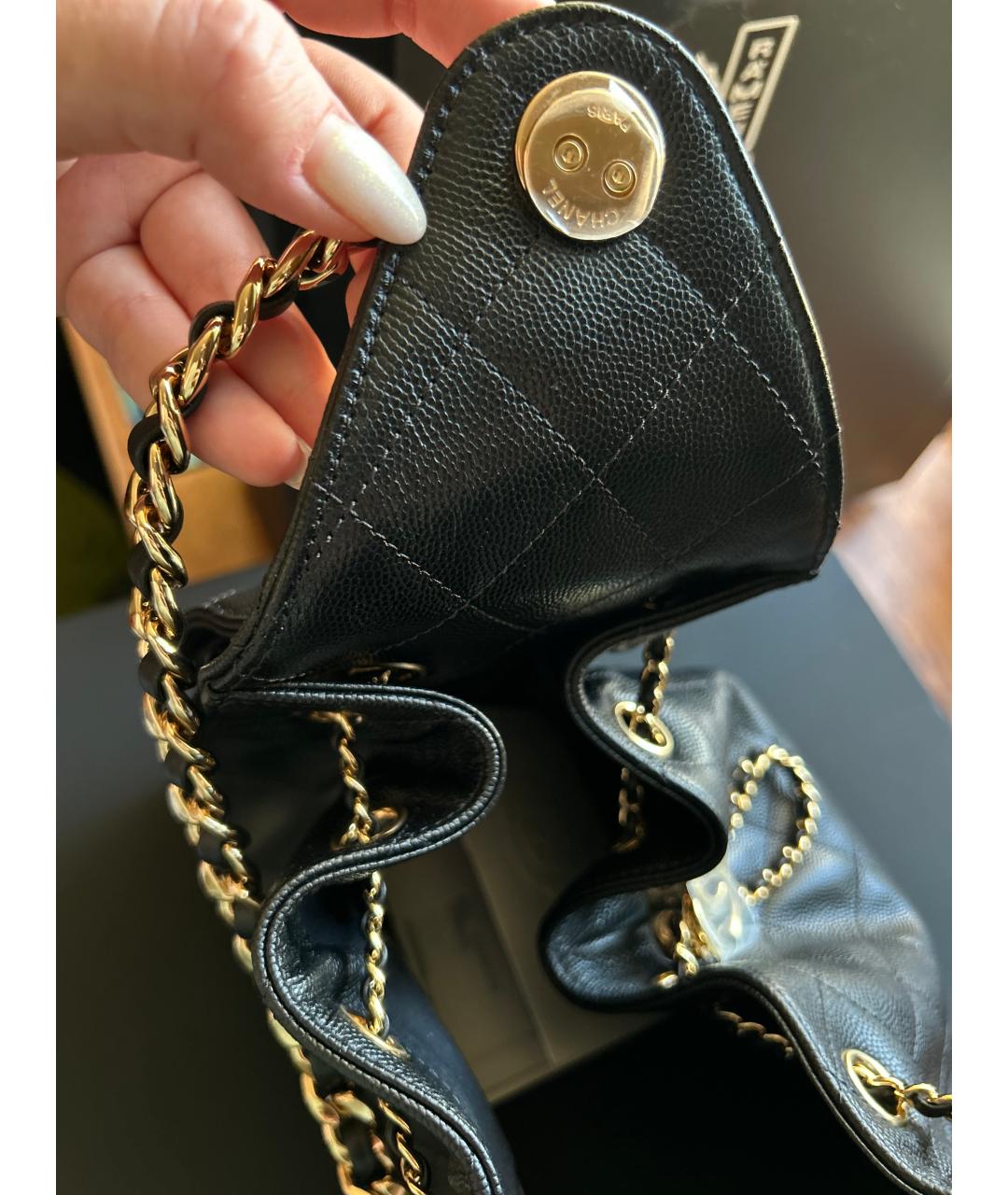 CHANEL Черная кожаная сумка через плечо, фото 4