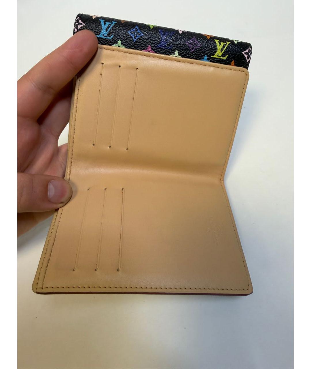 LOUIS VUITTON Черный кожаный кошелек, фото 4