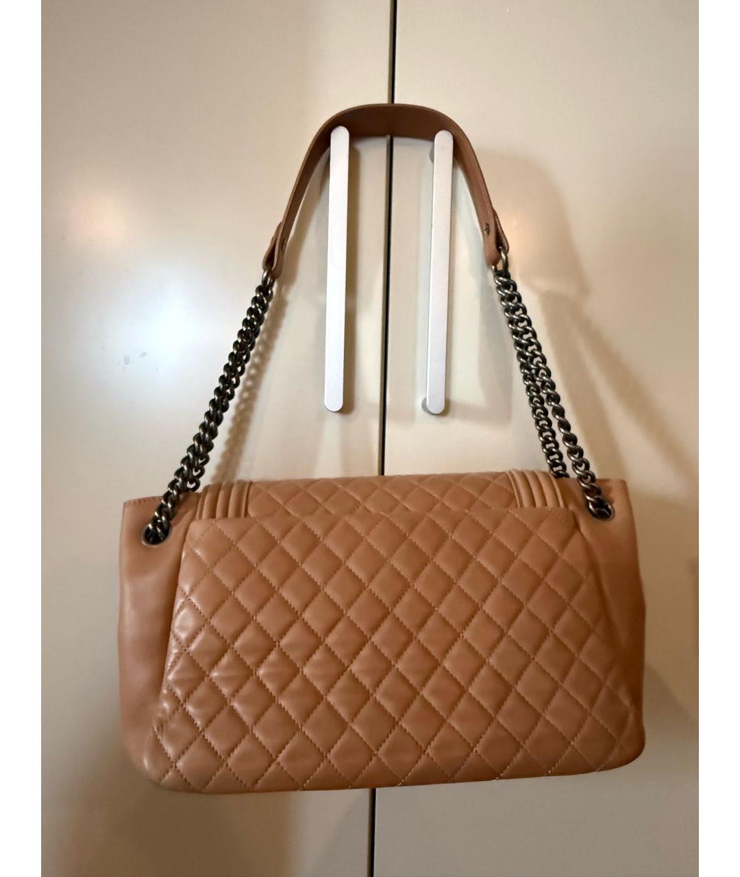 CHANEL Бежевая кожаная сумка через плечо, фото 3