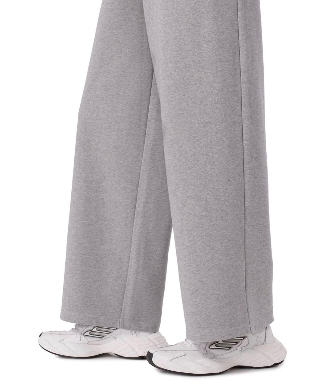 BALENCIAGA Белые кожаные кроссовки, фото 2