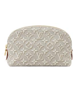 LOUIS VUITTON Косметичка