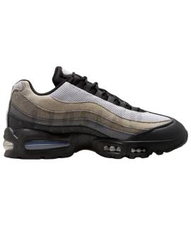 NIKE Кроссовки
