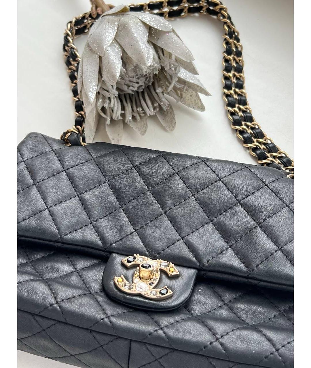 CHANEL Черная кожаная сумка с короткими ручками, фото 8