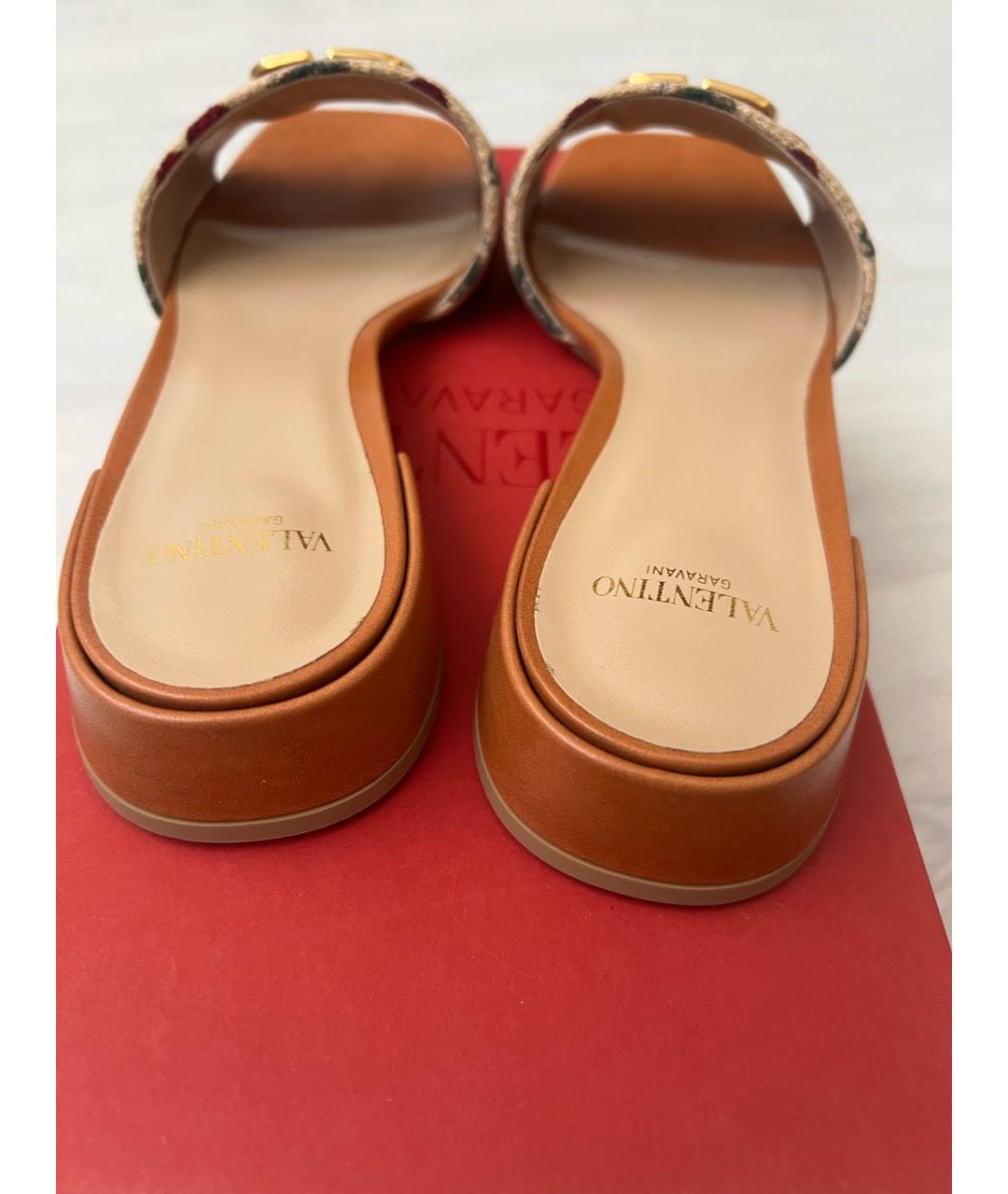 VALENTINO Бежевые сандалии, фото 2
