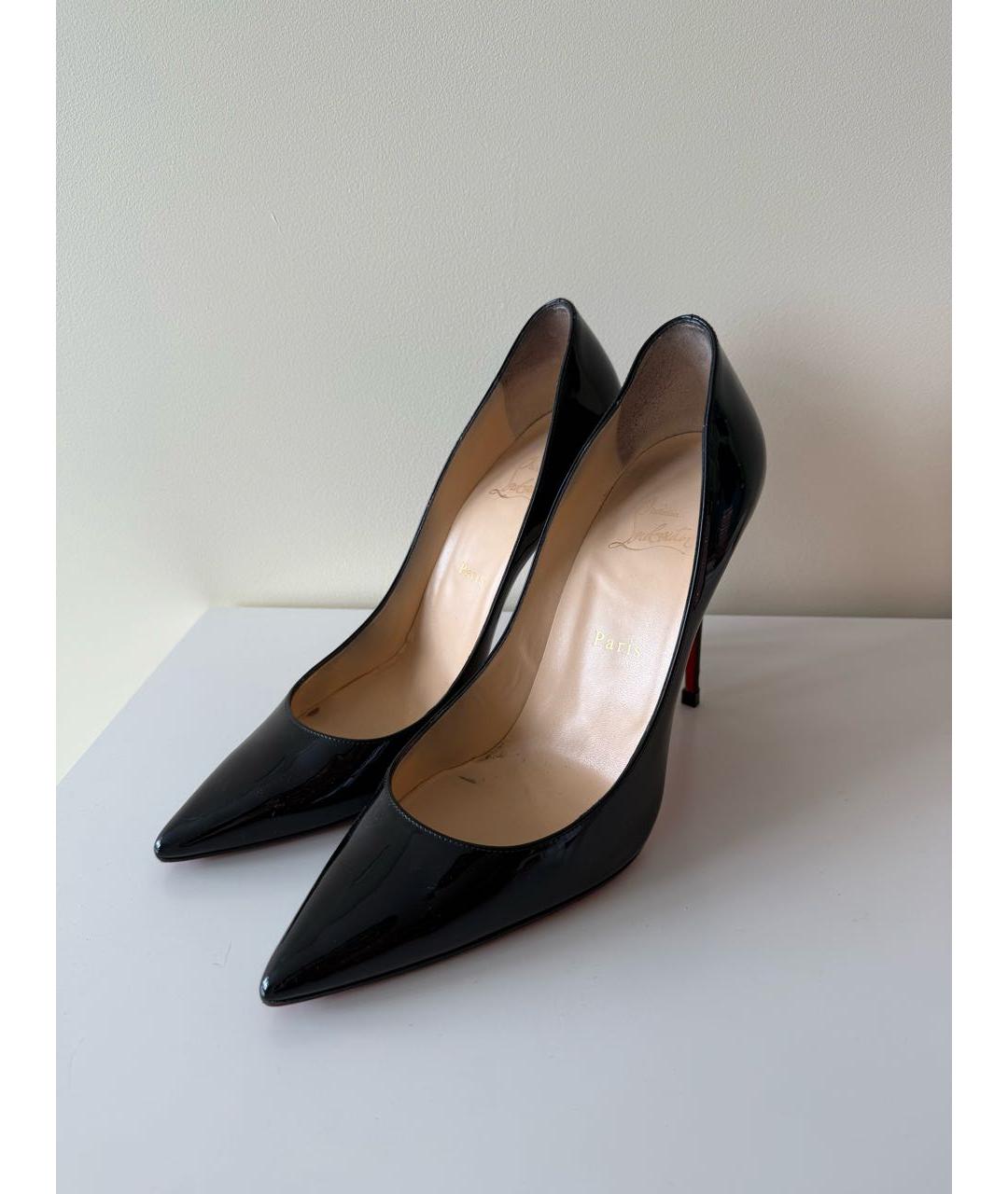 CHRISTIAN LOUBOUTIN Черные туфли из лакированной кожи, фото 8