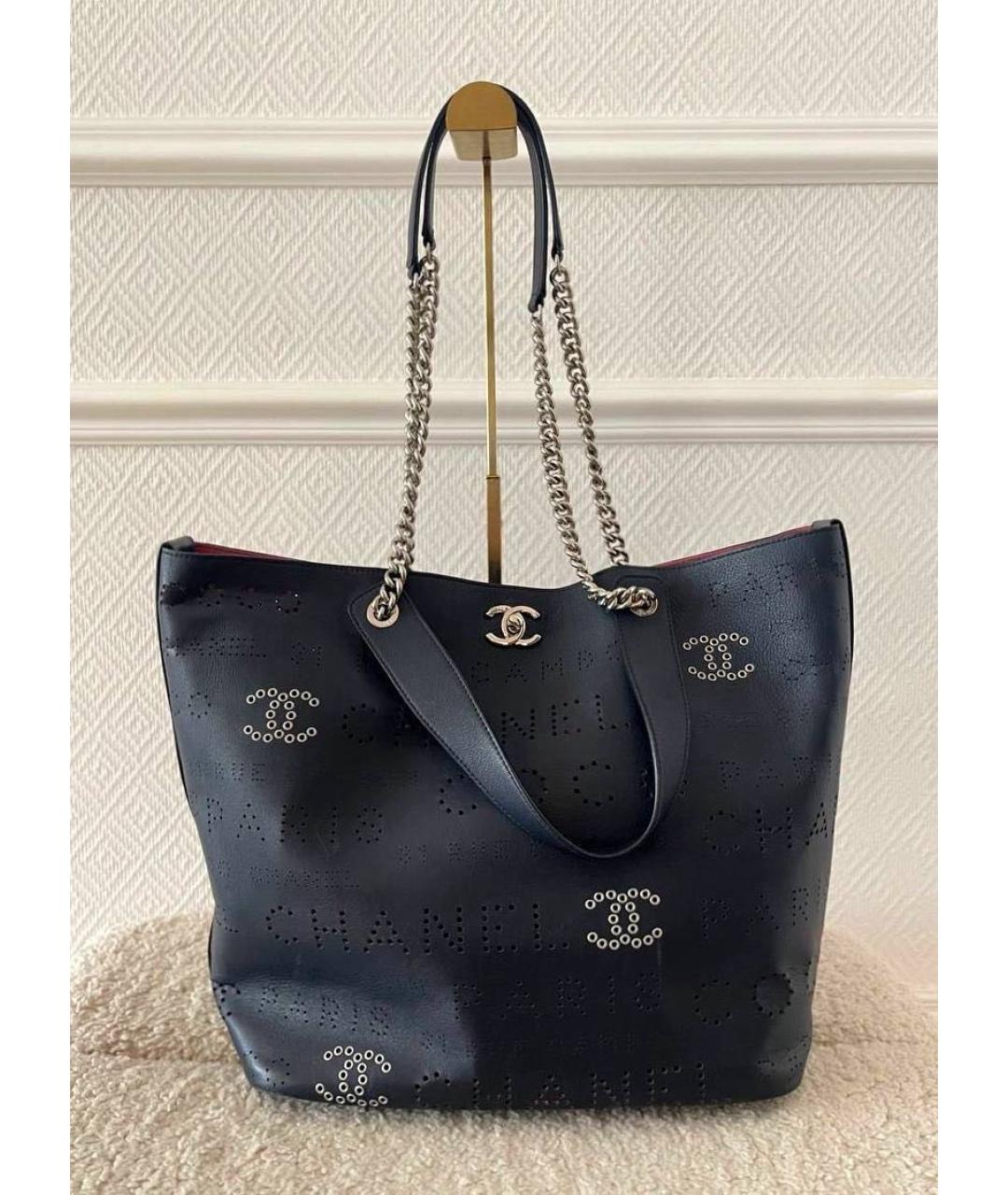 CHANEL Черная кожаная сумка тоут, фото 7