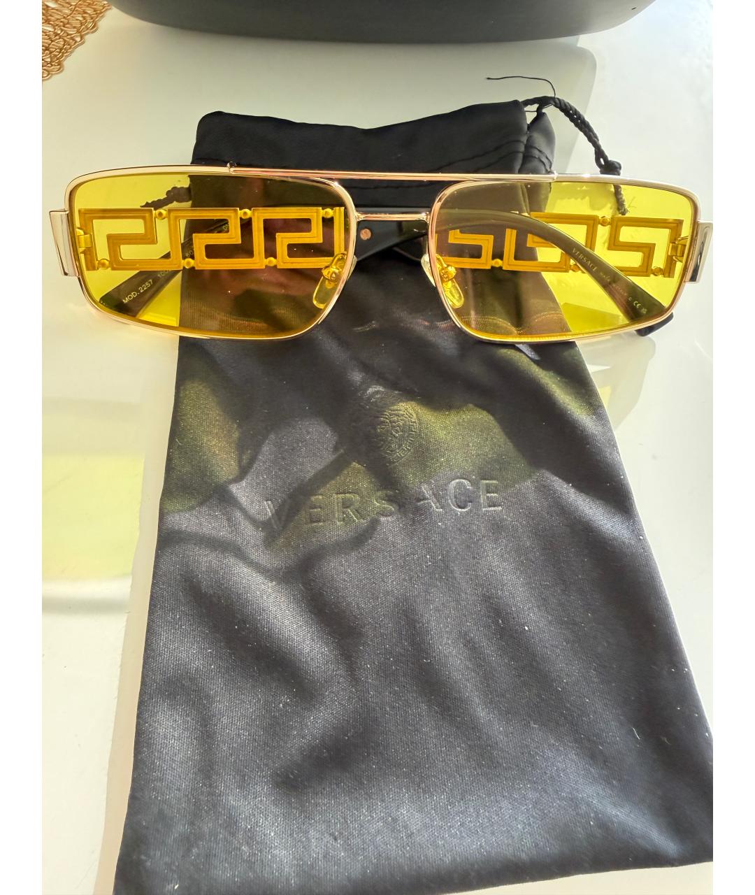 VERSACE Золотые металлические солнцезащитные очки, фото 5