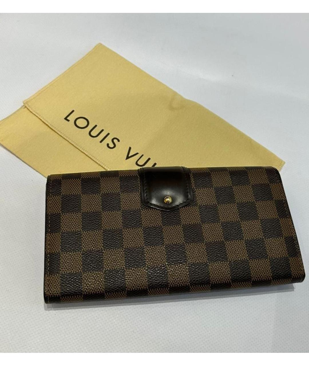 LOUIS VUITTON Коричневый кошелек, фото 2