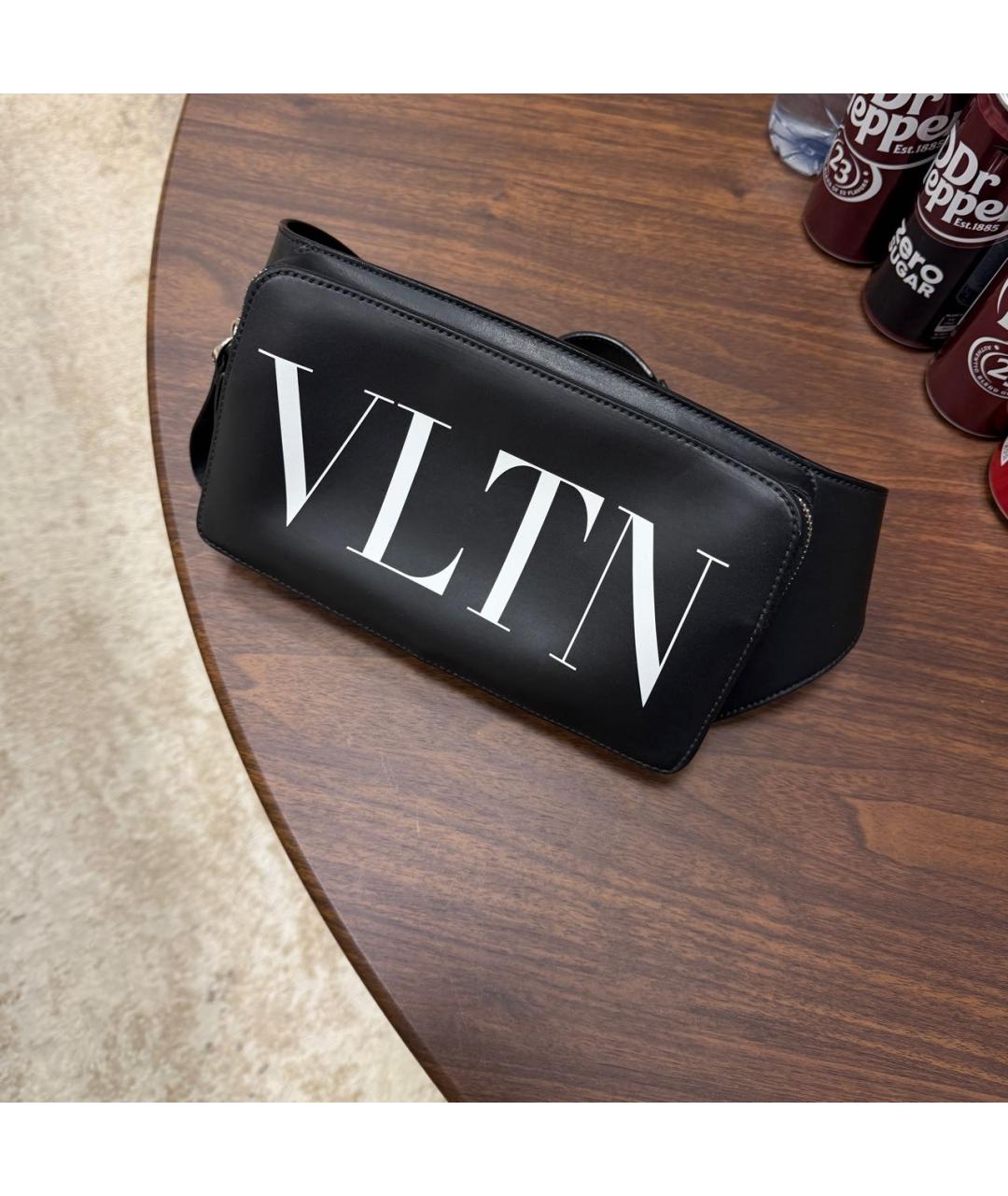 VALENTINO Черная кожаная барсетка, фото 8
