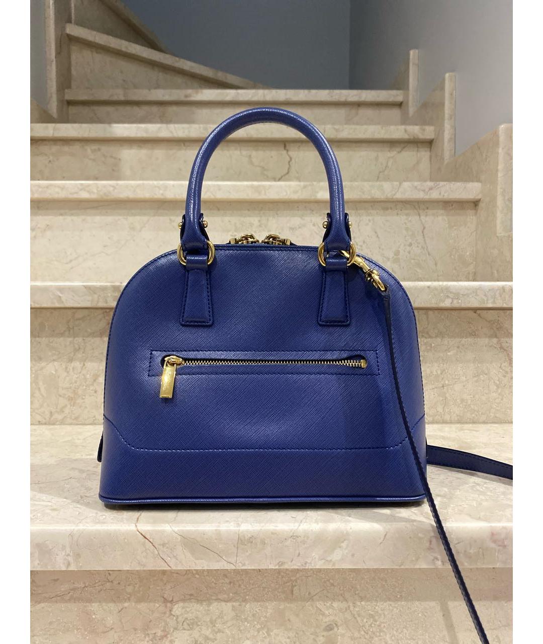 FERRAGAMO Синяя кожаная сумка с короткими ручками, фото 3