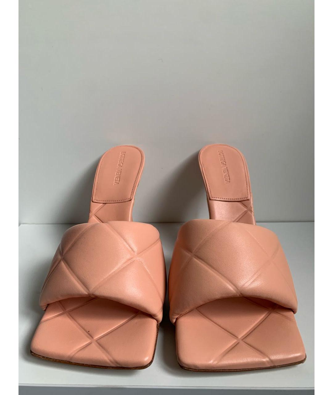 BOTTEGA VENETA Коралловые кожаные мюли, фото 2