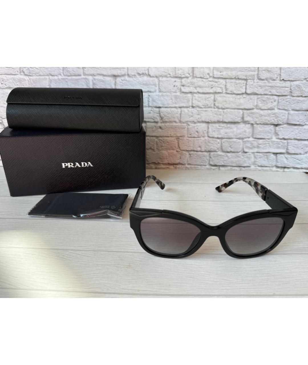 PRADA Антрацитовые пластиковые солнцезащитные очки, фото 4
