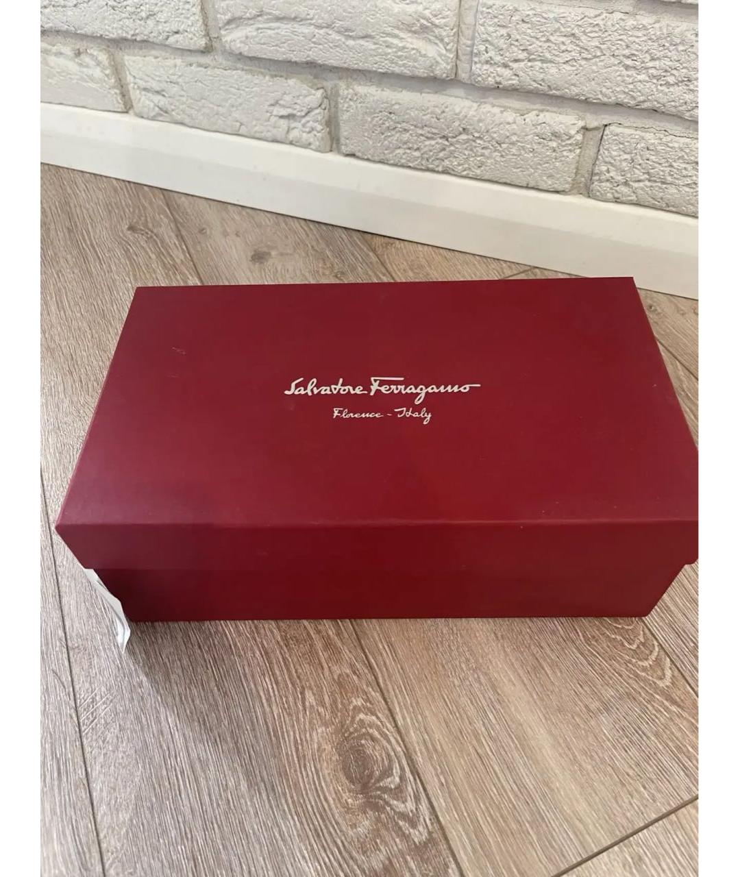 FERRAGAMO Коралловые кожаные туфли, фото 5