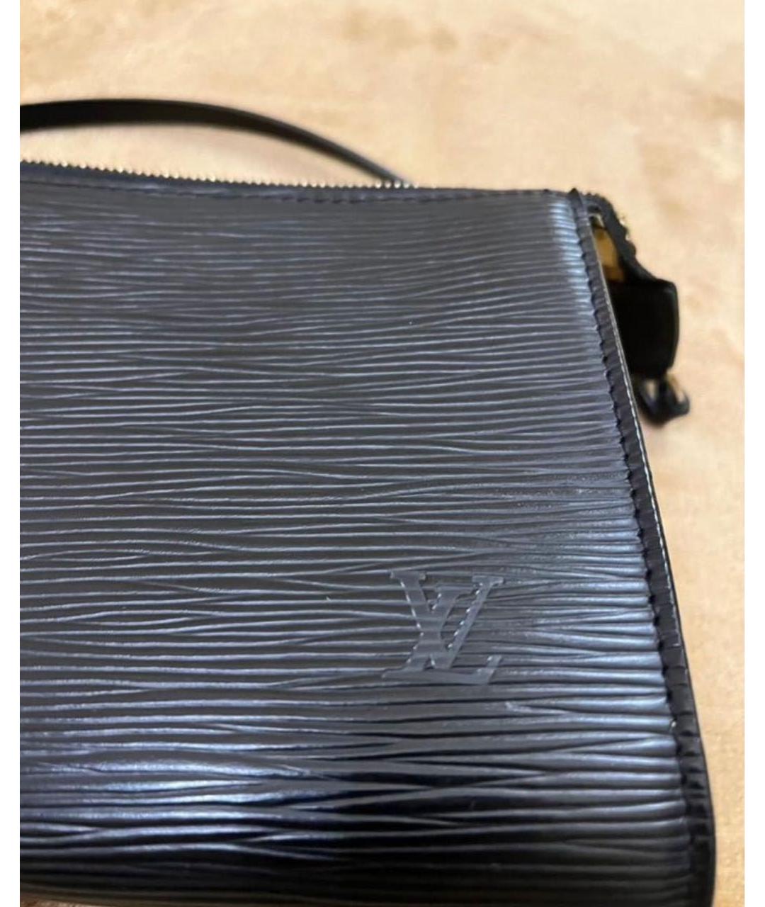 LOUIS VUITTON Черная кожаная сумка с короткими ручками, фото 3