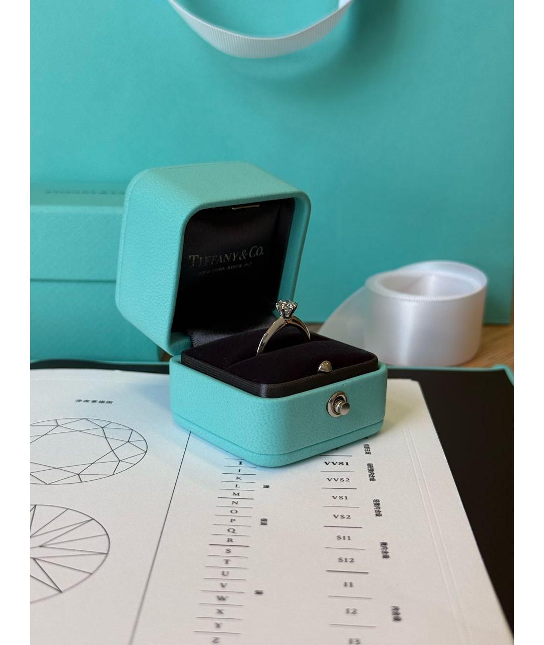 TIFFANY&CO Белое платиновое кольцо, фото 4
