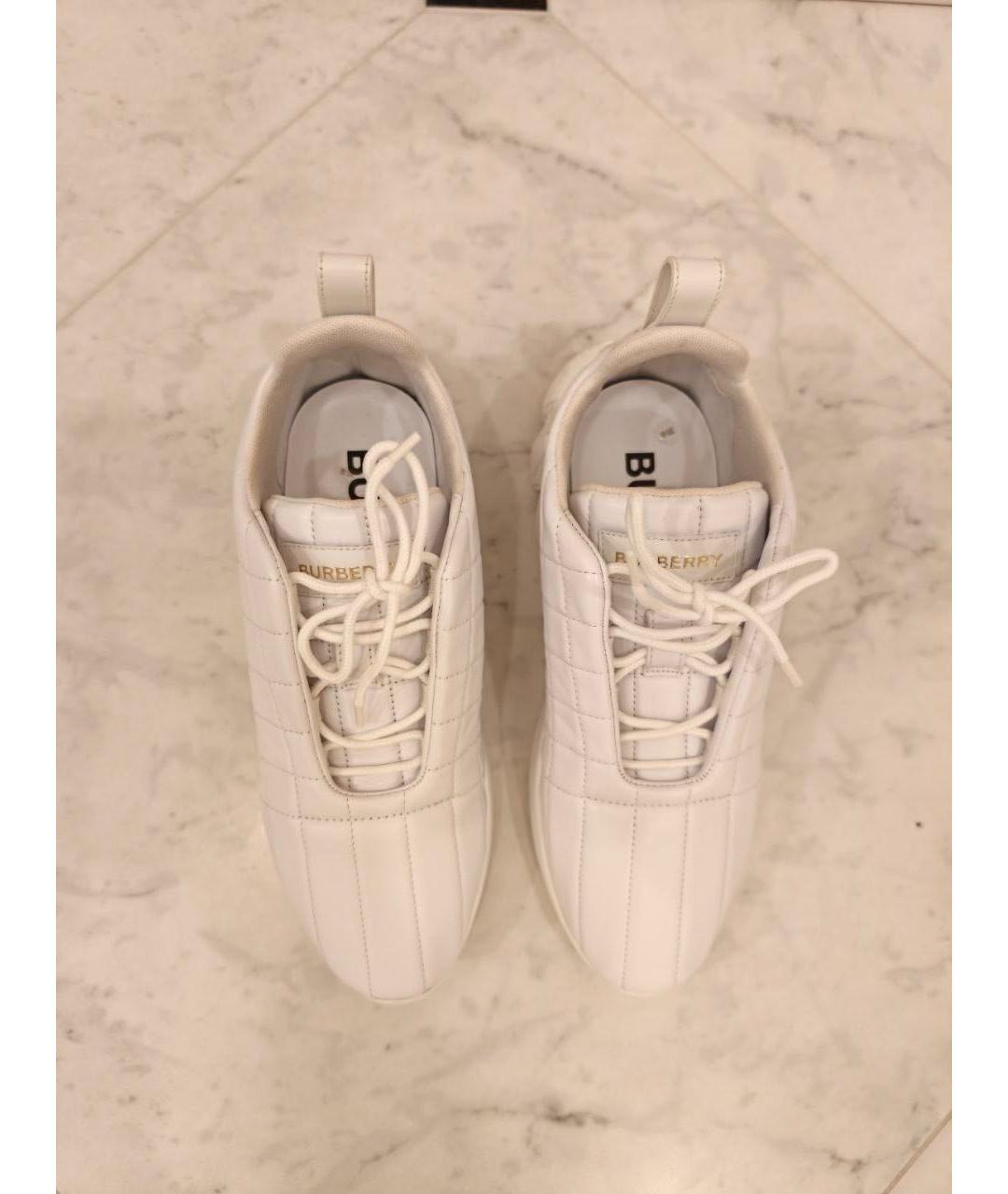 BURBERRY Белые кожаные высокие кроссовки / кеды, фото 3