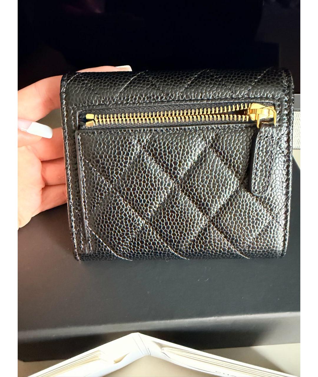 CHANEL Черный кожаный кошелек, фото 3