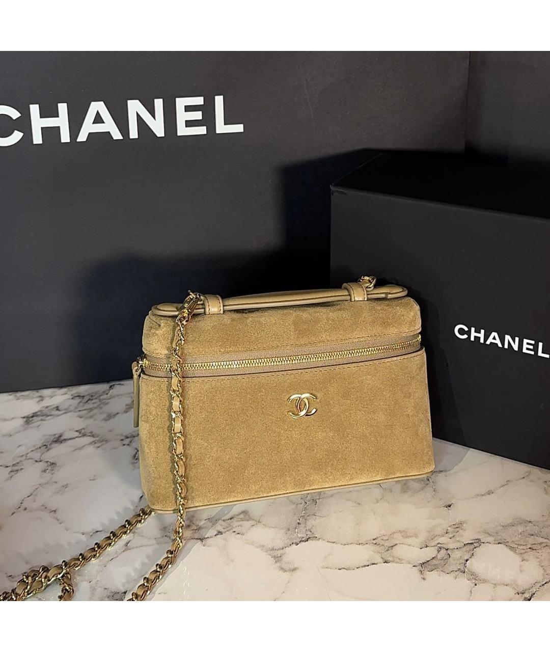 CHANEL Бежевая замшевая сумка через плечо, фото 2