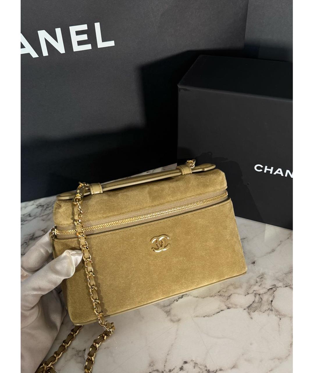 CHANEL Бежевая замшевая сумка через плечо, фото 4
