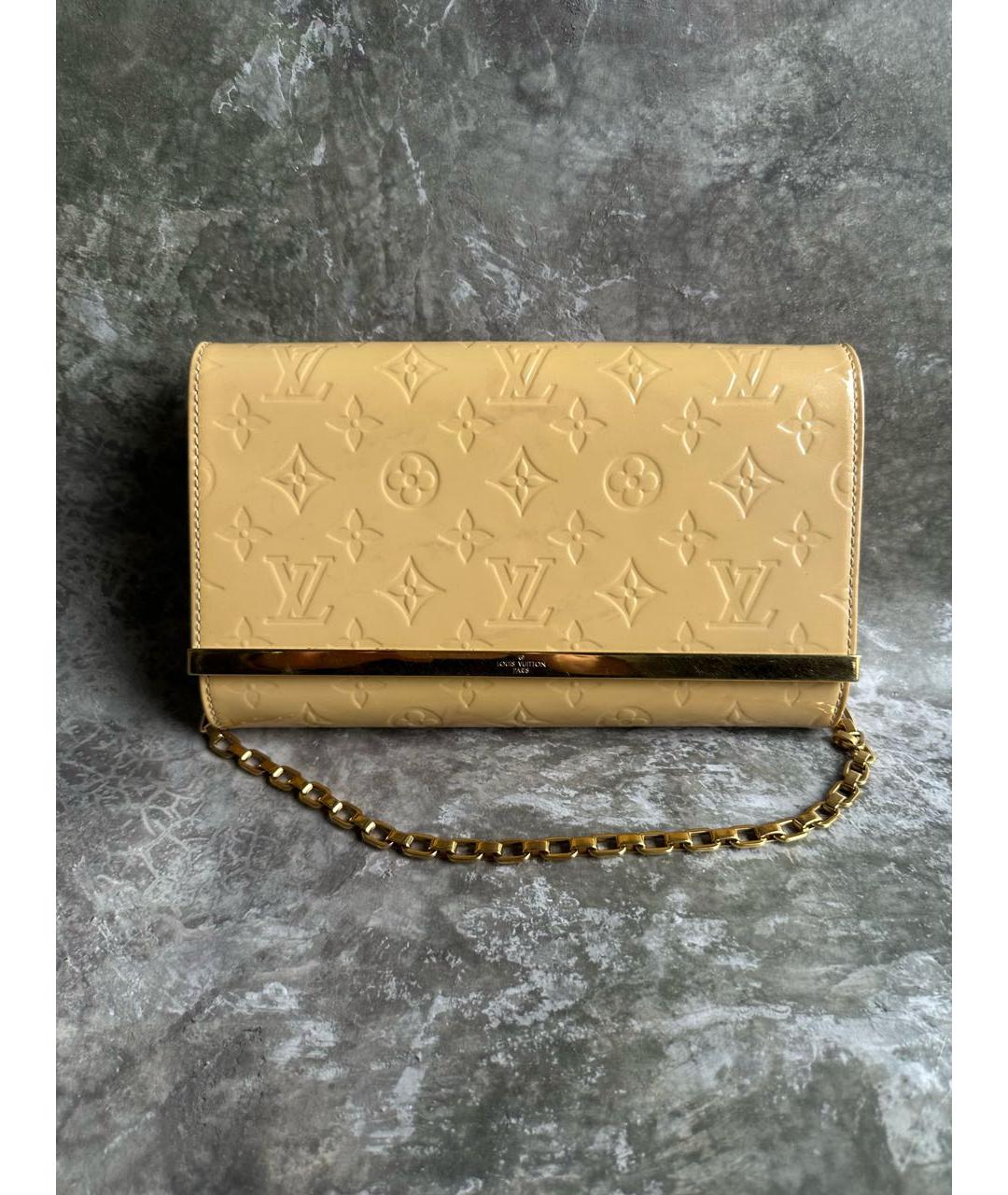 LOUIS VUITTON Бежевая сумка с короткими ручками из лакированной кожи, фото 2
