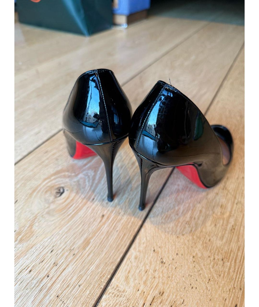 CHRISTIAN LOUBOUTIN Черные туфли из лакированной кожи, фото 4