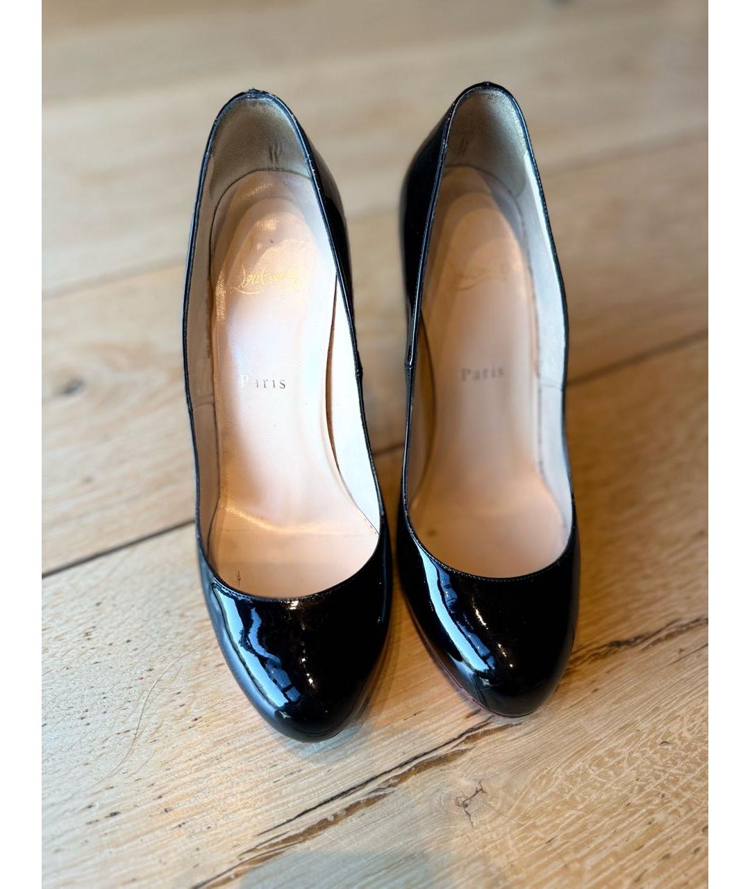 CHRISTIAN LOUBOUTIN Черные туфли из лакированной кожи, фото 2