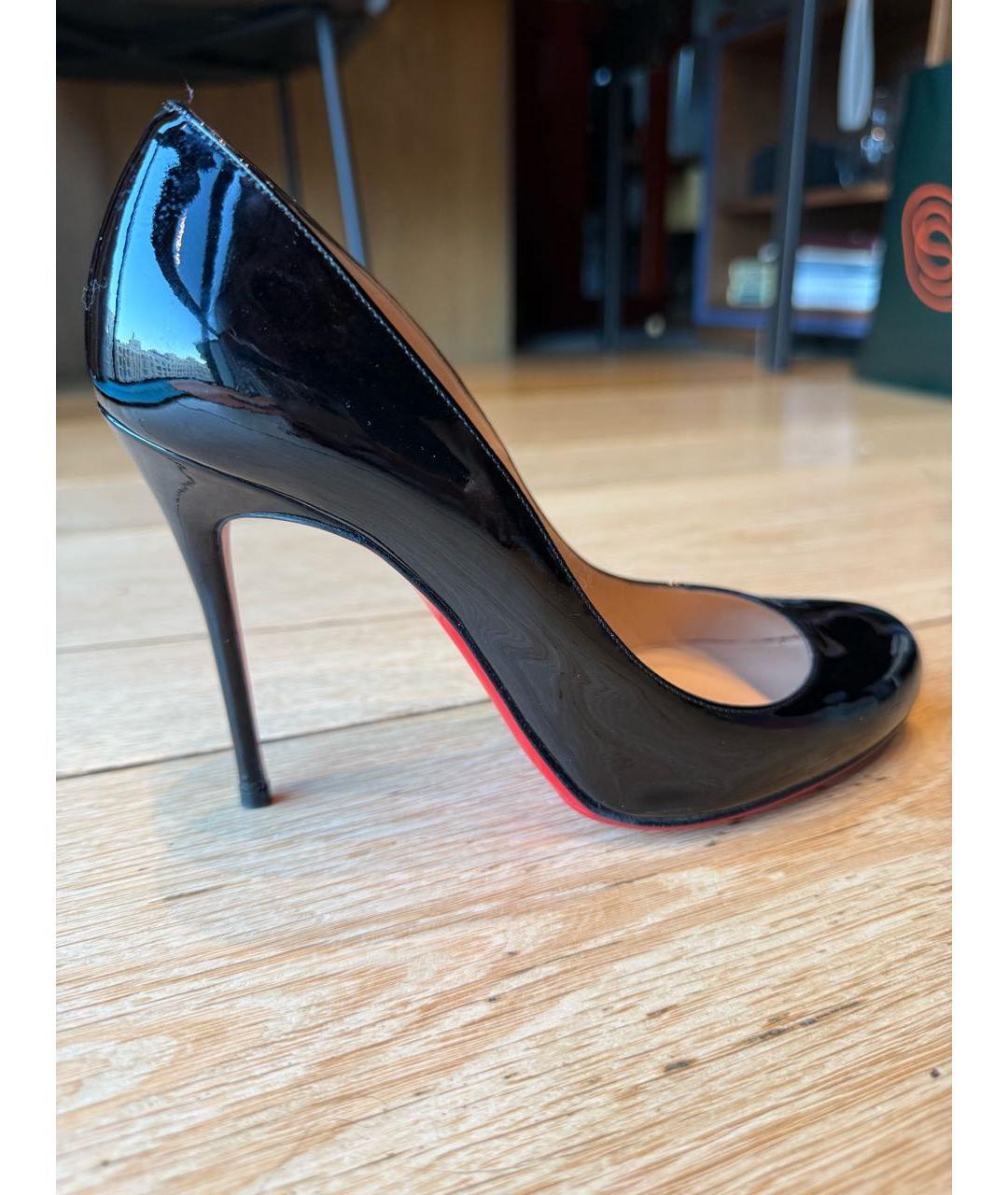 CHRISTIAN LOUBOUTIN Черные туфли из лакированной кожи, фото 8
