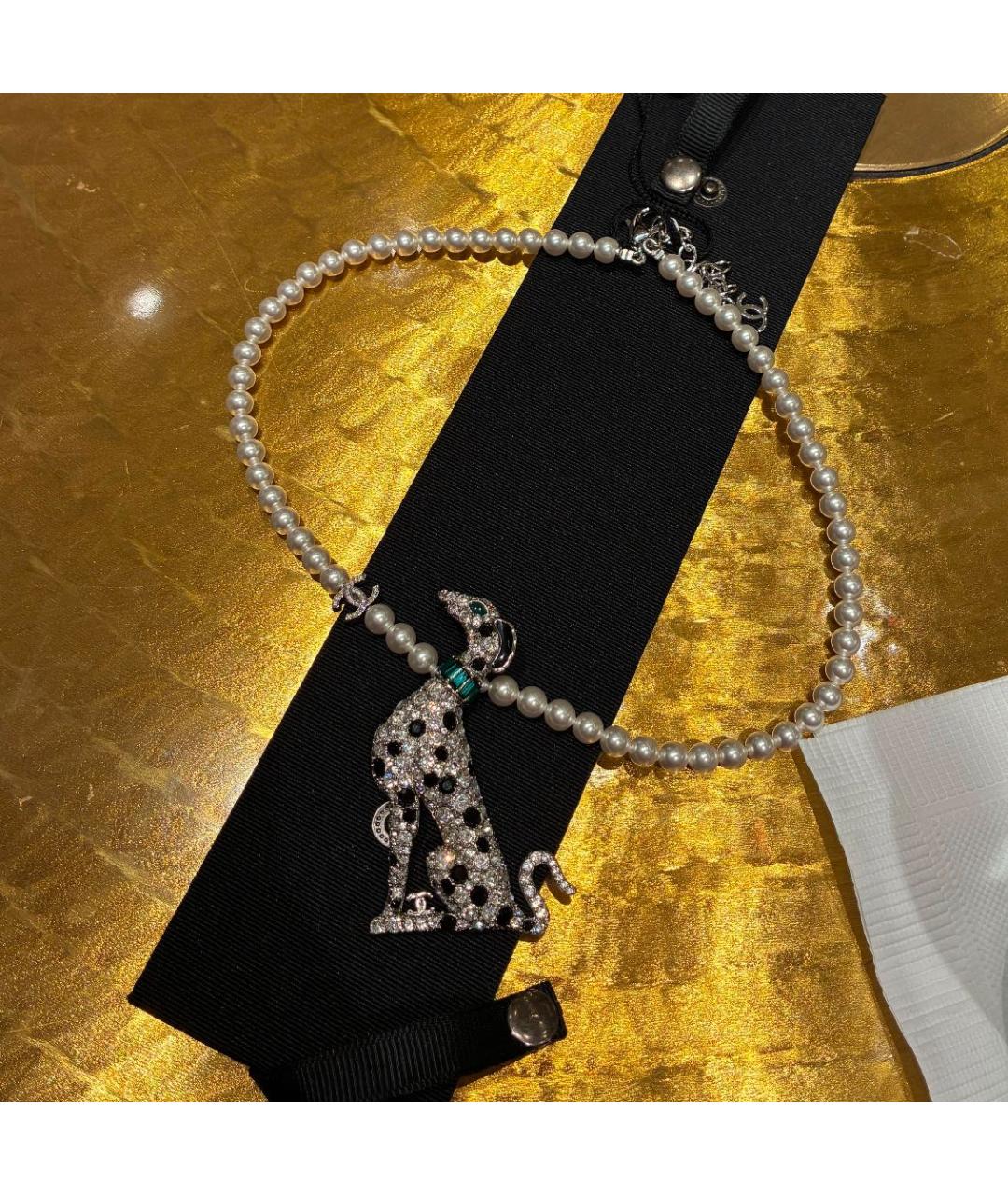 CHANEL Белое колье, фото 4