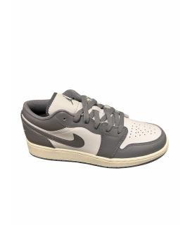 NIKE Кроссовки