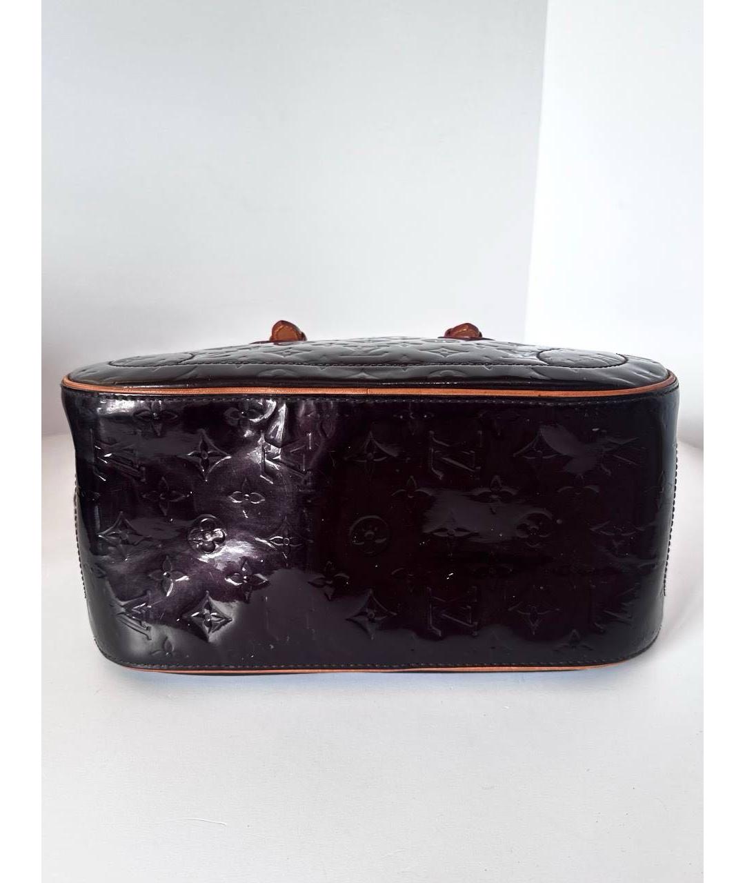 LOUIS VUITTON Бордовая сумка с короткими ручками из лакированной кожи, фото 8